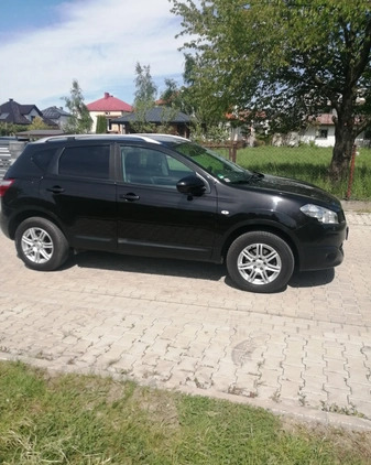 Nissan Qashqai cena 32500 przebieg: 241000, rok produkcji 2011 z Dębica małe 277